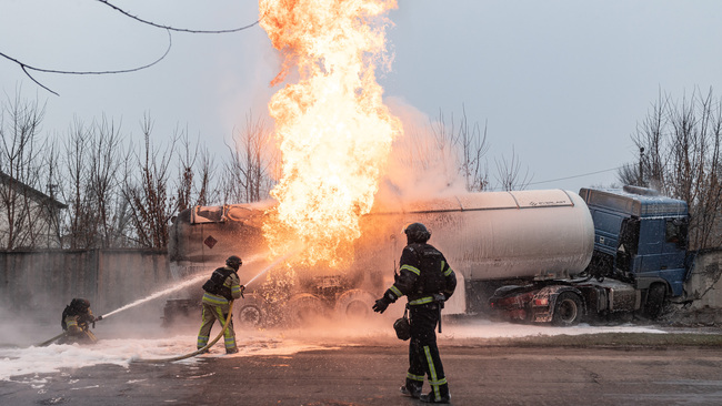 Druzhkivka’da saldırı sonrası sanayi bölgesinde yangın çıktı