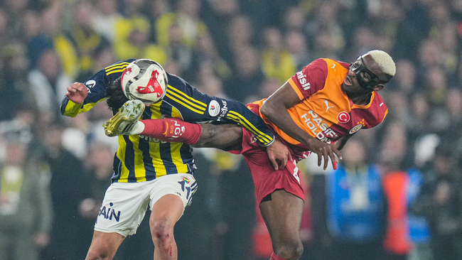 Fenerbahce v Galatasaray - Turkish Super Lig