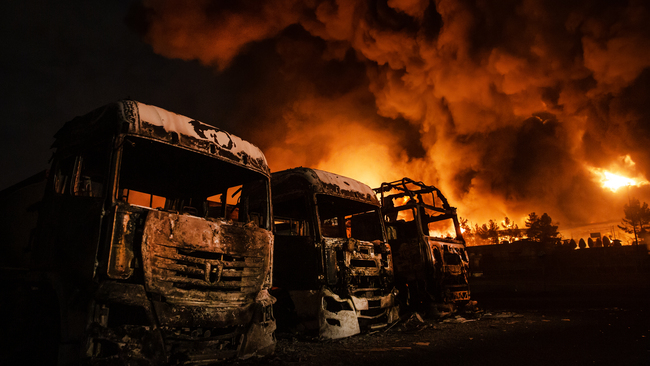 Fire breaks out in Shahran oil depot following US and Israeli attacks in Tehran