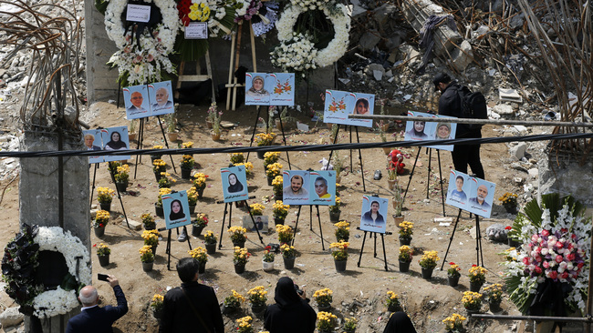 Foreign diplomats inspect civilian damage in Tehran