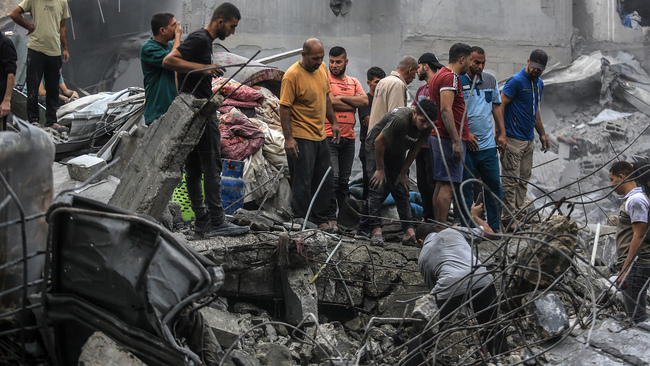 Israel continues to attack Gaza despite ceasefire