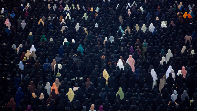 Muslims mark Laylat al-Qadr in UAE