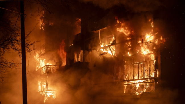 Russians hit high-rise building in Kramatorsk: at least four people injured